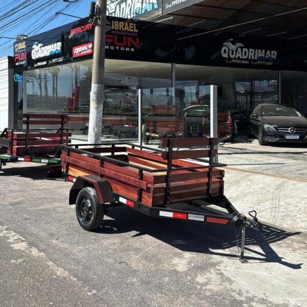 Carreta fazendinha Intermediária 1 Eixo - 2.30x1.25x0.40m