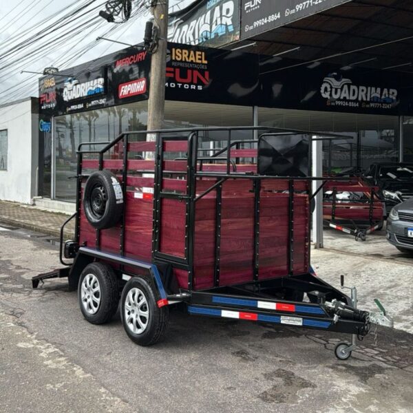 Carreta Fazendinha Para Transporte de Cavalo - 2 Eixo C/Freio a Disco
