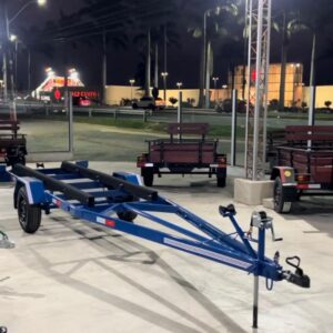 Carreta para Transporte de Barco de Alumínio - 5 metros